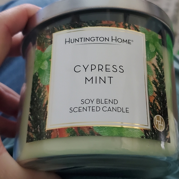 Huntington Home 3 Wick Soy Blend Jar Candle Cypress Mint - Picture 1 of 1